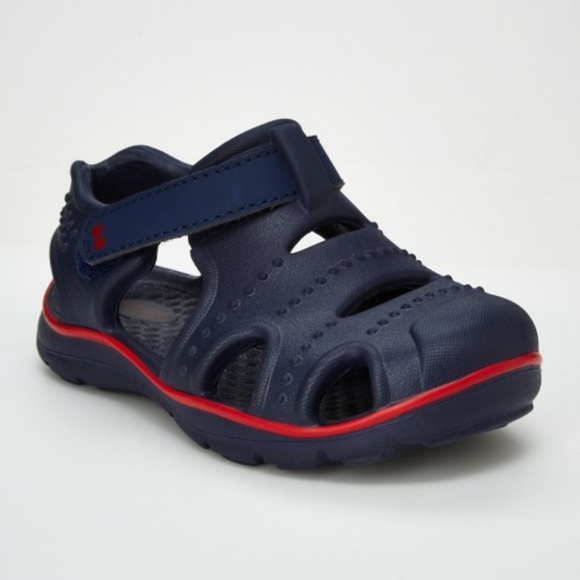 stride rite land and water shoes